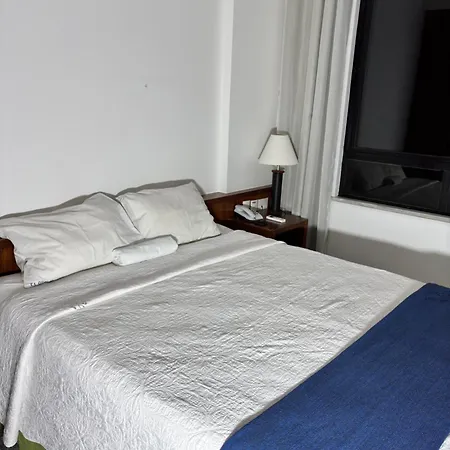Apartamento Flat Meireles, Vista Mar, Avenida Abolicao Ap1404 *